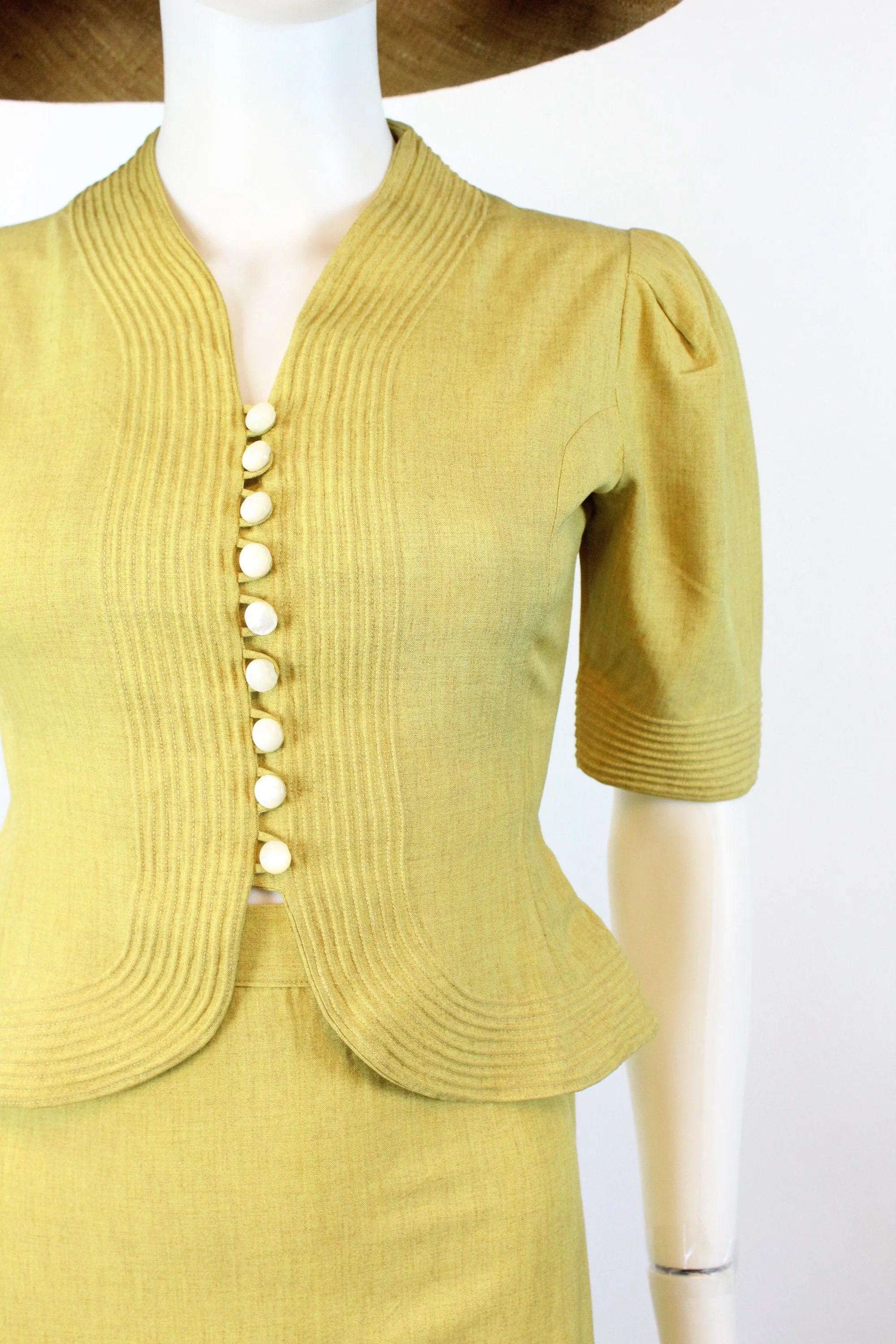 1940s CHARTREUSE linen set suit xxs | new spring