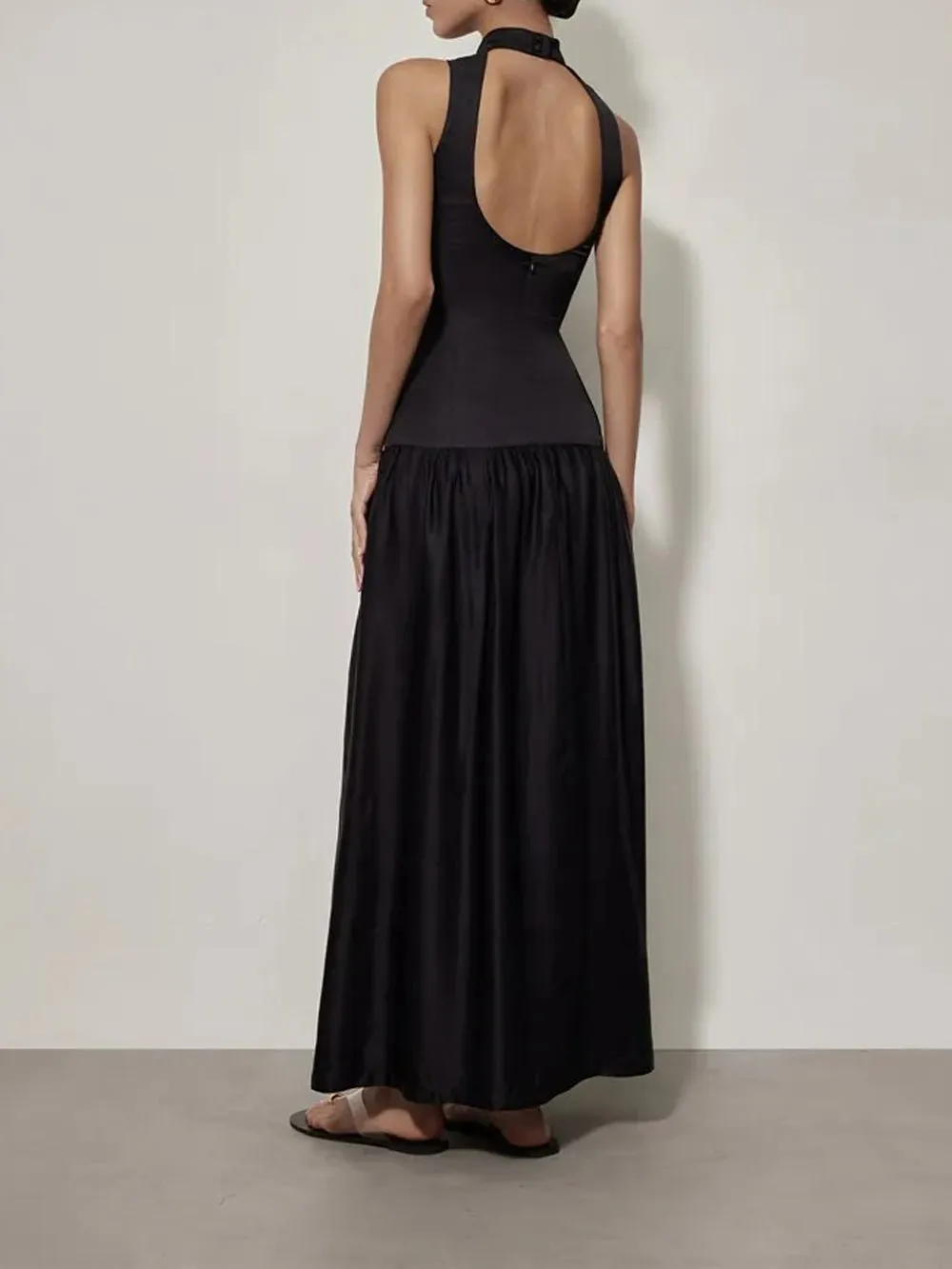 Alicia Backless Sleeveless Maxi Dress