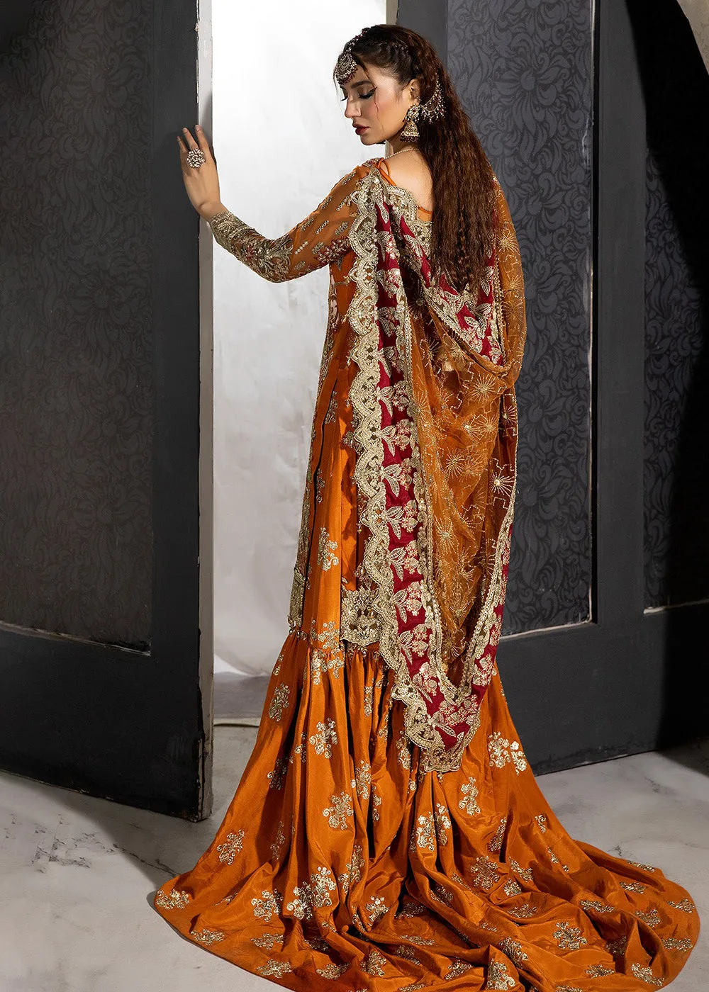 Andaaz-E-Khaas Bridal Formals 2023 by Imrozia | IB-42 Sofi