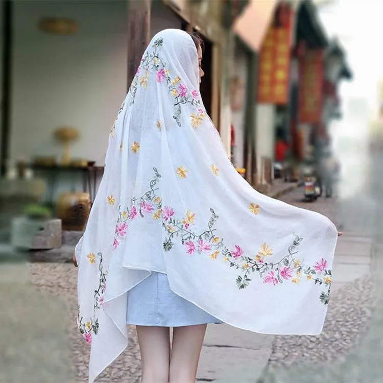 Embroidered cotton and linen scarf tourism sunscreen ethnic silk scarf women beach towel shawl