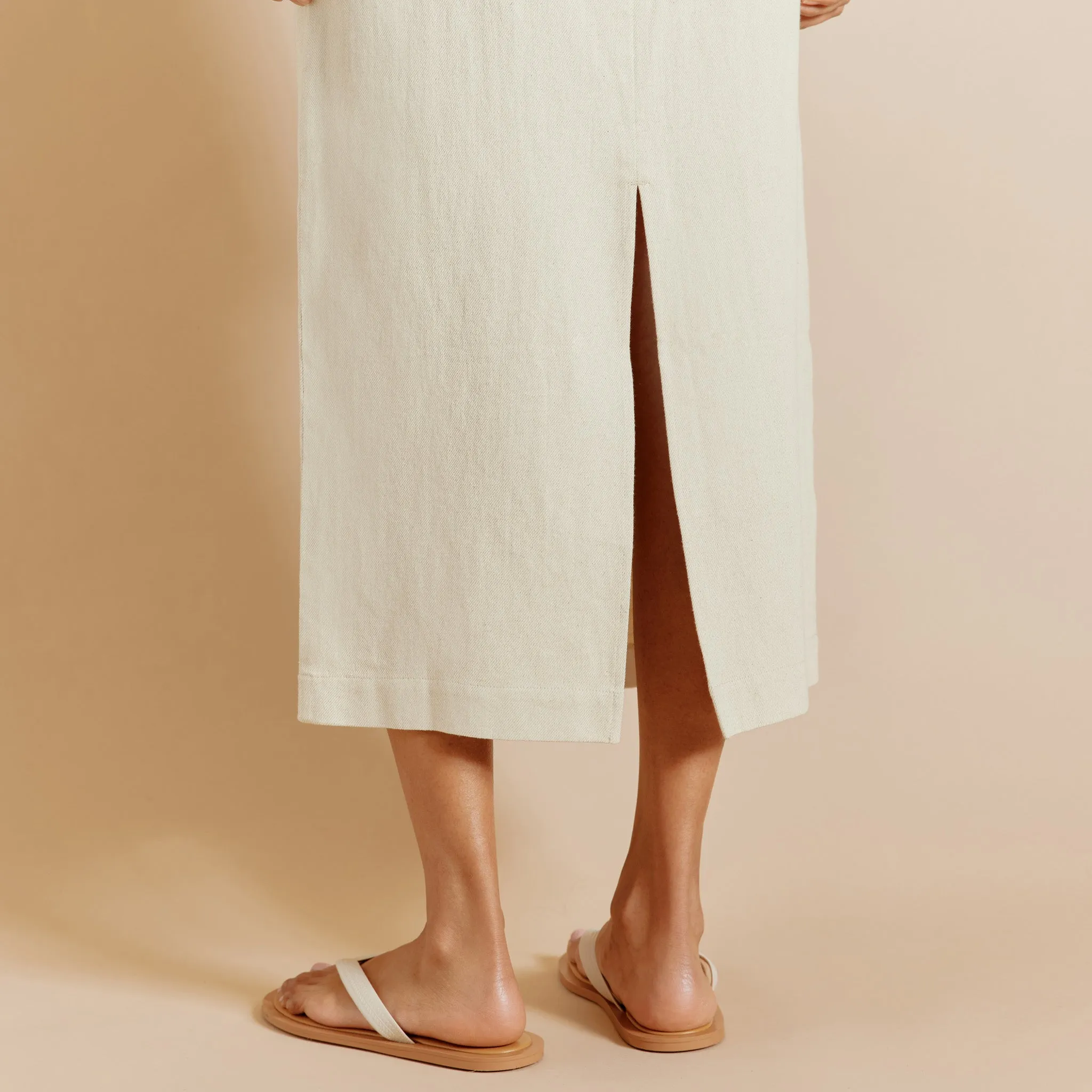 Linen Twill Pencil Skirt by Albaray