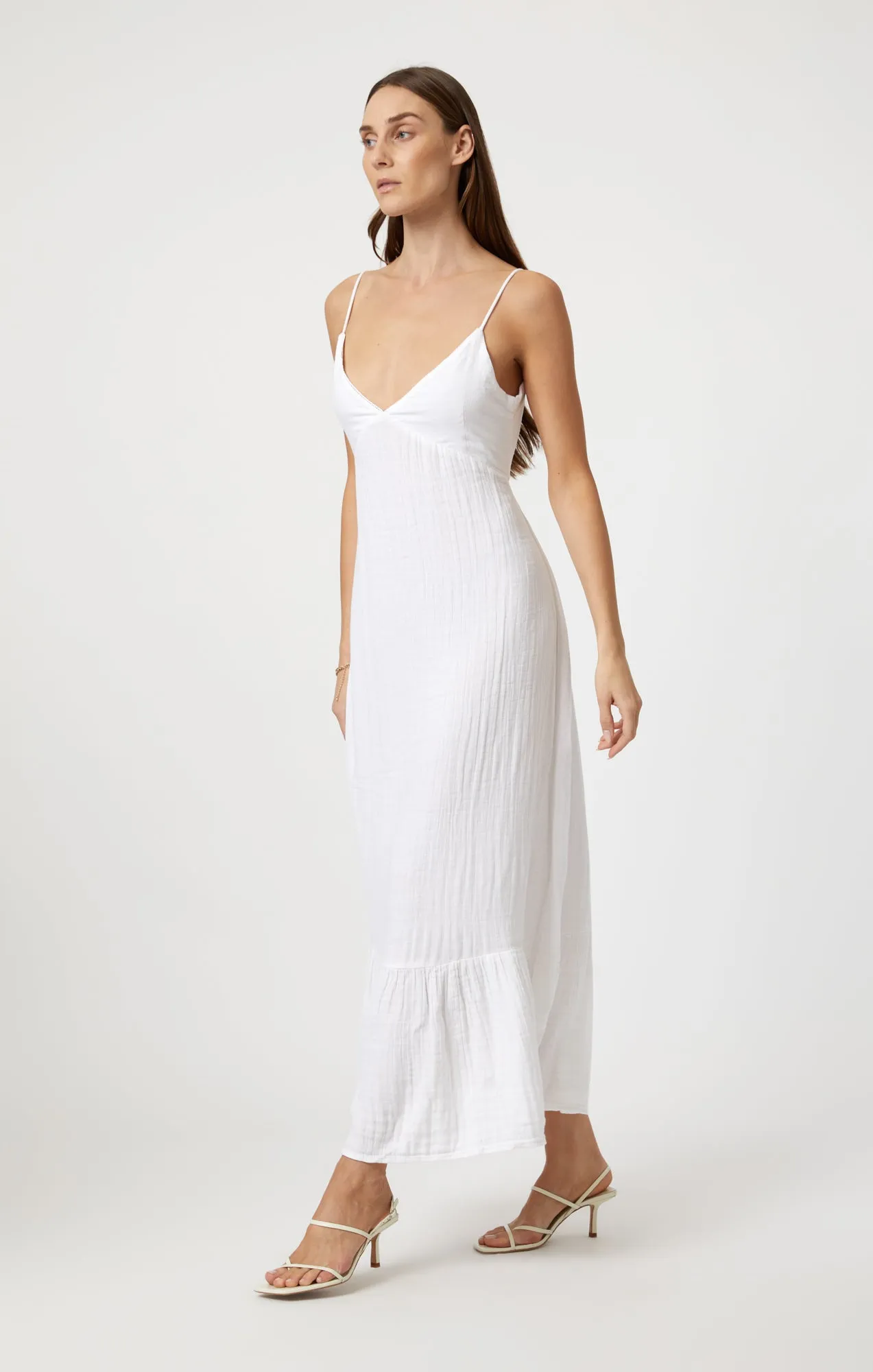 WOVEN MAXI DRESS IN WHITE